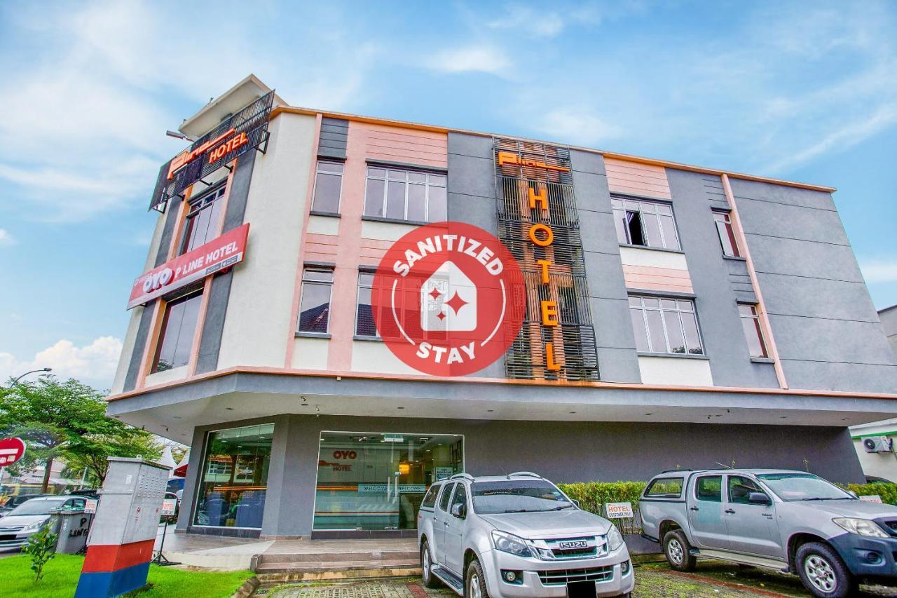 Oyo 89652 P Line Hotel Johor Bahru Esterno foto
